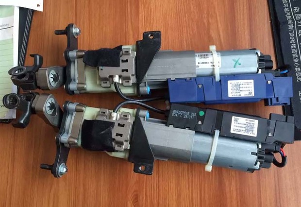 audi Q5 Q7 Trunk motor Electric lock mechanism Rear door motor Trunk lid motorin the Car/Articles/Fitting/Refit , Auto Parts and Accessories , Anti-theft system , Central locking category - from Buy2taobao.com to provide professional Taobao agent buy service