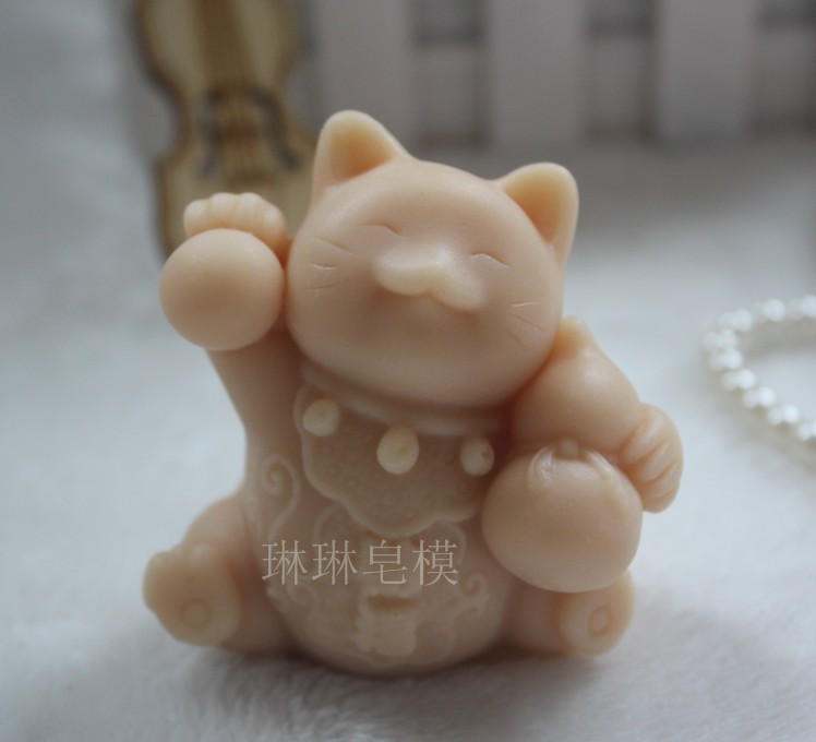 Linlin Handmade Soap mould Candle mold Aromatic plaster mould Mousse Cake Fortune Cat mold zx672in the Kitchen/Cooking utensils , Barbecue/Bakeware , Baking DIY Appliance , Other baking utensils category - from Buy2taobao.com to provide professional Taobao agent buy service