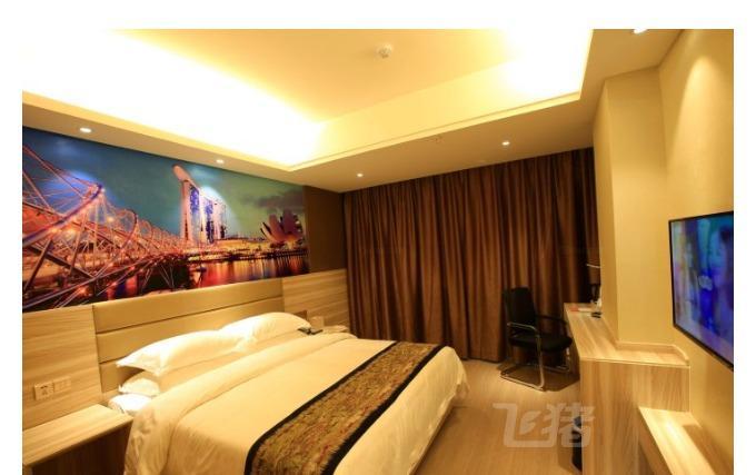 Deluxe Roomin the Cheap Hotels/Inn features/Apartment Hostel , Hotel Inn category - from Buy2taobao.com to provide professional Taobao agent buy service