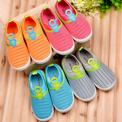 new pattern Children Single shoes personality grid men and women comfortable ventilation leisure time Children's shoesin the Shoes/Baby Shoes/Parent-child shoes , Canvas shoes category - from Buy2taobao.com to provide professional Taobao agent buy service