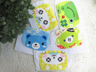 厂家直销纯棉4层纱布超大宝宝吸汗巾儿童垫背巾隔汗巾纯棉批发价