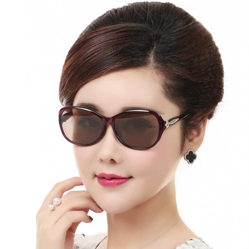 Crystal glasses Women's Sunglasses Middle-aged and elderly people mom Frame Sunglasses sunshade Synthesis Stone Mirrorin the ZIPPO/Swiss Army Knife/Glasses , Sunglasses category - from Buy2taobao.com to provide professional Taobao agent buy service