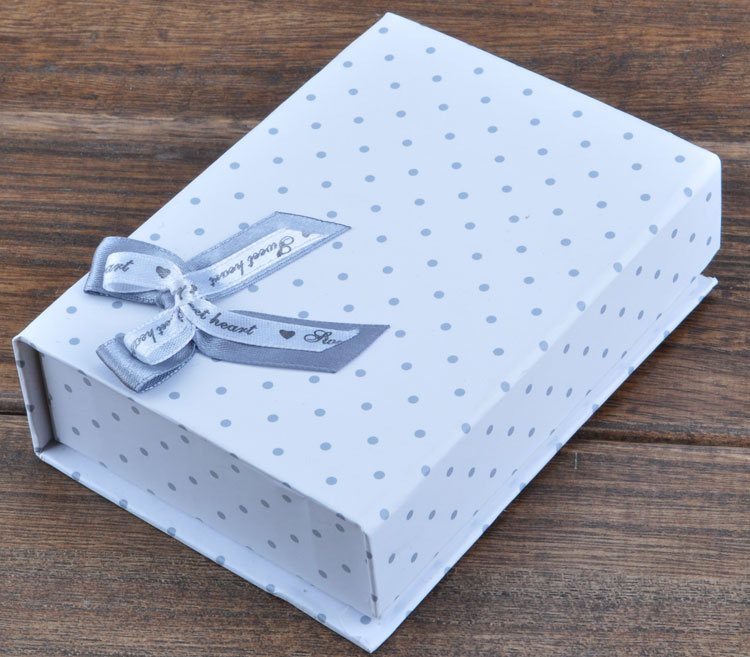 Levin Jane Adams White background Gray Point gift Packaging box bookmark jewelry Earrings Sorting box originality Gift box Gift boxin the Storage consolidation , Home Storage appliances , Storage Box , Jewelry Box category - from Buy2taobao.com to provide professional Taobao agent buy service