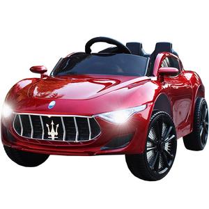 儿童玩具车可坐人男孩女孩摇摆车电动汽车四轮