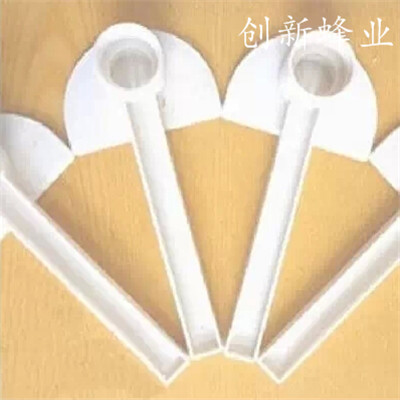 Apiary apparatus Plastic feeding Duckbill type Drinking fountains Drinking fountains nest door Bee Toolsin the Traditional nourishing food , Bee , Other bee category - from Buy2taobao.com to provide professional Taobao agent buy service