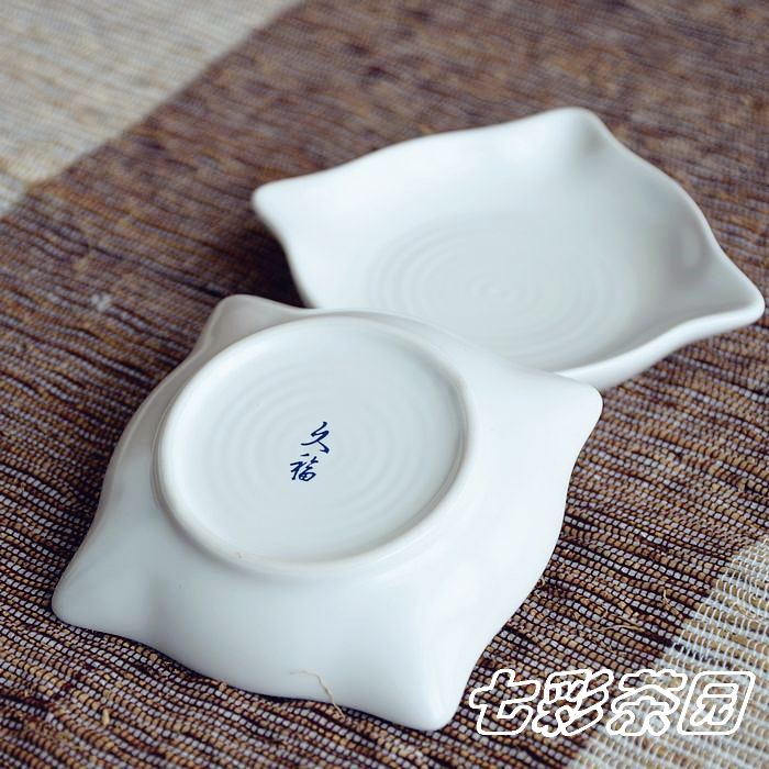 台湾茶具 羊脂釉托盘 红釉 绿釉杯托 陶瓷在类目 餐饮具, 茶具, 茶托中 - 来自Buy2taobao.com提供专业的淘宝代购服务