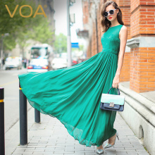 VOA真丝乔其蕾丝拼接百褶飘逸圆领无袖胸垫名媛婚礼连衣裙A5353图片