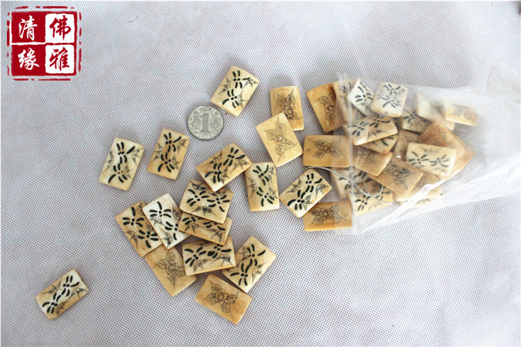 70年代原雕刻厂 牛骨雕制品 纯手工雕刻填彩蜻蜓背云小配饰在类目 特色手工艺, 少数民族特色工艺品, 佤族中 - 来自Buy2taobao.com提供专业的淘宝代购服务