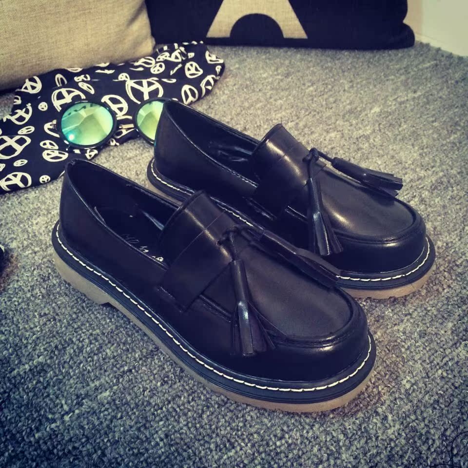 Плоская Ню Фото