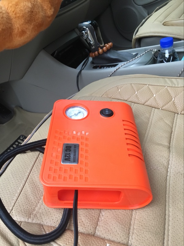 Hot Shanghai 12V portable vehicle Air pump automobile inflation Pump tyre blast pumpin the Car/Articles/Fitting/Refit , Car Audio/Car Electronics/Electric , Car Electronics/Electric , Car air pump category - from Buy2taobao.com to provide professional Taobao agent buy service