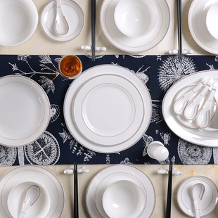 56头骨瓷餐具套装家用碗碟，套装西式陶瓷碗筷，盘子欧式创意碗盘组合