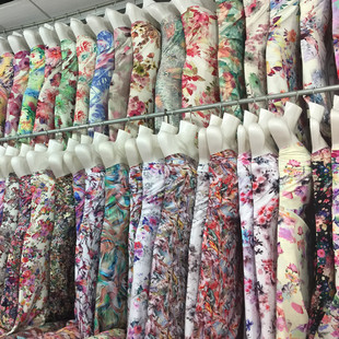 高档棉绸布料人造棉布料绵绸，真丝绵布料，60数码印花旗袍服装面料