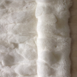 真獭兔毛拼皮褥子皮毛一体的皮草衣服面料保暖柔软顺滑几乎无浮毛