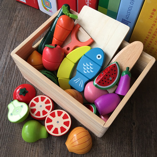 儿童礼物木制磁性水果，蔬菜切切看3456岁小男，女孩过扮家家厨房玩具