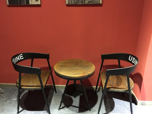 复古做旧铁艺咖啡厅桌椅套件实木茶几阳台户外酒吧桌椅休闲三件套