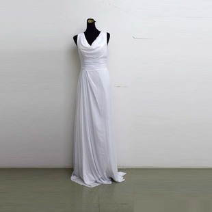 九九新婚纱白色双肩褶皱修身显瘦新娘拍照齐地款腰围2尺2HH490