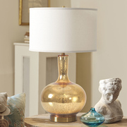 金色卧室台灯创意现代简约轻奢床头灯北欧样板房个性银色温馨灯具
