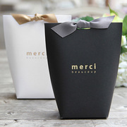 韩国高档黑白色烫金礼物包装盒创意糖果零食简约折叠纸盒
