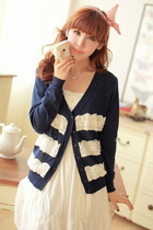 243HQbd限时包邮 新款披肩蕾丝针织衫<em>镂空</em> 薄