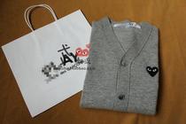 DG PLAY 7折 12秋冬 经典小红心针织<em>开衫</em> <em>灰色</em>