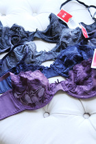 精品导购90D<em>文胸</em>深V聚拢<em>调整型文胸</em>薄款无痕