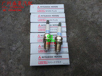 三菱帕杰罗V45 6G74发动机日本三菱原装火花塞 点火嘴 价格:85.00