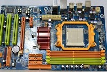 ӳ̩NF720D A2G+ 770оƬ Ö§³ÖAM2 AM2+ 940¶ÀÁ¢´ó°å Ãë770 ¼Û¸ñ£º70.00