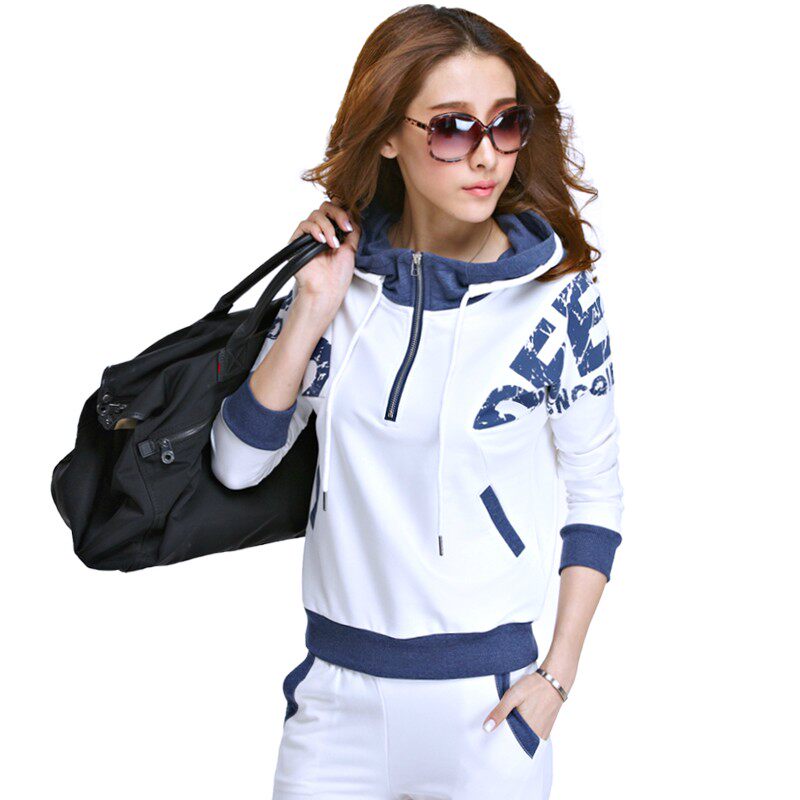 <em>淘宝</em>聚划算购物<em>运动服</em>韩版修身情侣套装 季新