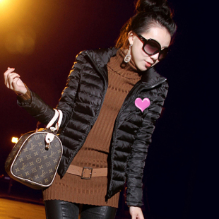 <em>淘宝网</em>2014春装新款大码<em>女装</em>立领<em>短款</em>修身羽