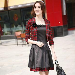 qiustyleƷ�� ���������װ2010��װ������������ȹ��ƷQ2-105