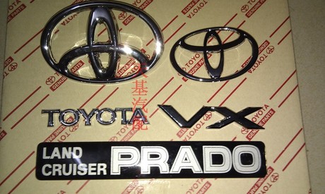 丰田霸道 3400 全车标 普拉多 VZJ95 5VZ 标志