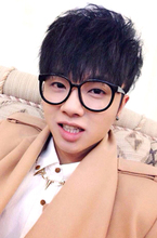 【华晨宇<em>照片</em>】最新最全华晨宇<em>照片 产品</em>参考