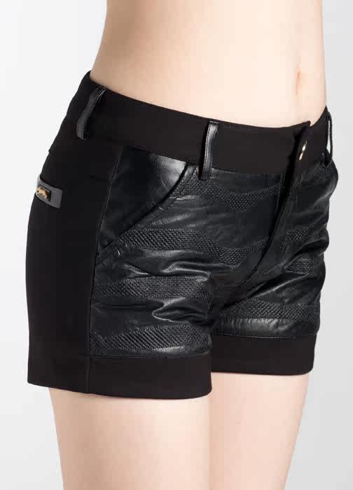 玛娅蒂<em>超短裤</em>女<em>秋冬</em>拼接pu皮短裤女韩版潮新