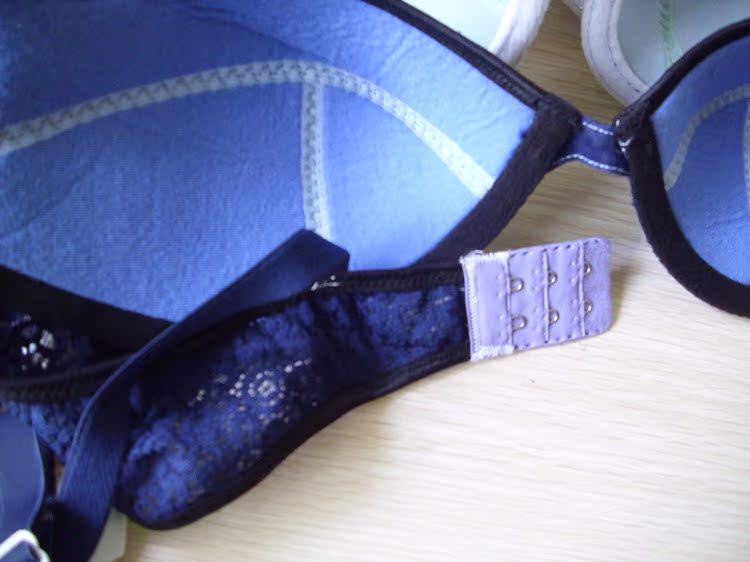 外贸 夏季薄款 蕾丝<em>胸罩</em> 有衬带钢托<em>文胸</em> 适合3