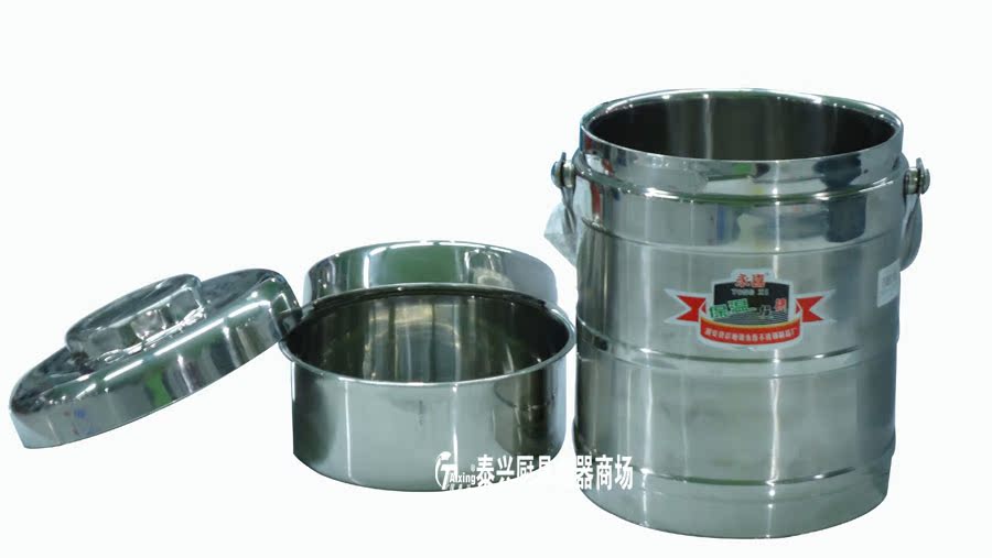 深圳市坪山厨具泰兴新区电器行-供应不锈钢真露肩套装休闲短袖图片