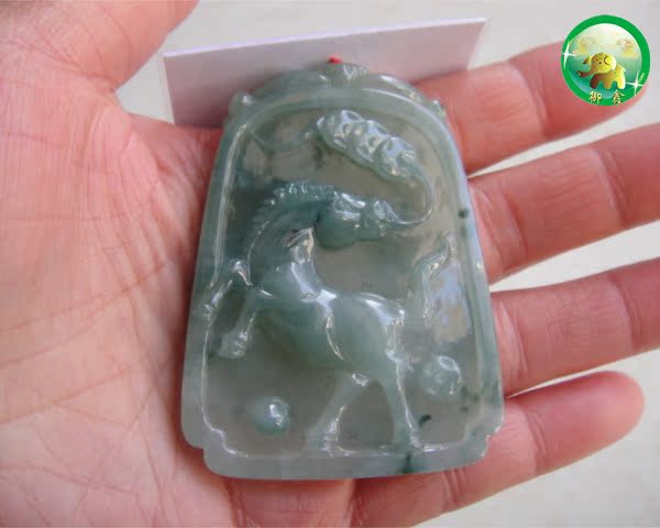缅甸天然翡翠马牌,马年转运大气挂件方牌,马生肖挂件饰品礼品