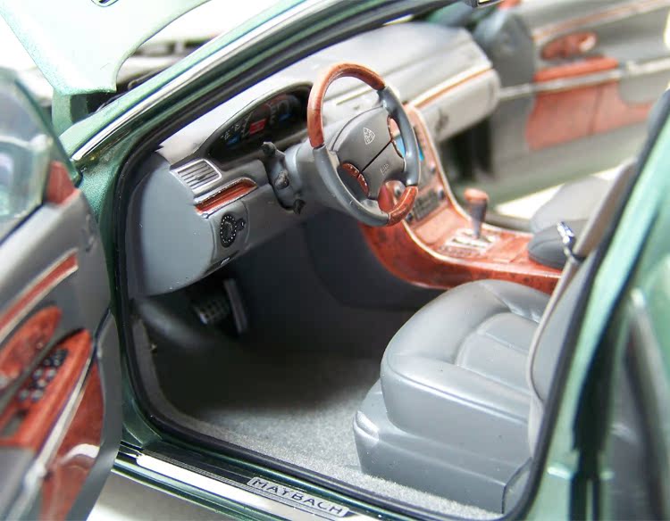 Модель машины OTHER 1:18 62 MAYBACH 62 Модель машины OTHER 1:18 62 MAYBACH 62