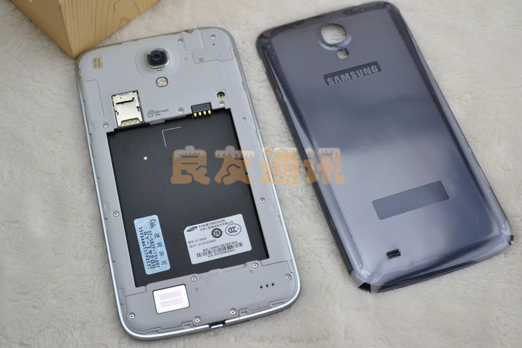 Мобильный телефон Samsung GT-I9200 Galaxy Mega 6.3 Android / Эндрюс 联通3G GSM/WCDMA(3G) Емкостный сенсорный экран 6.3 дюймов Wi-Fi доступ в Интернет, GPS навигация, Hd видео, GPRS-Интернет, Одна карта Мобильный телефон Samsung GT-I9200 Galaxy Mega 6.3 Android / Эндрюс 联通3G GSM/WCDMA(3G) Емкостный сенсорный экран 6.3 дюймов Wi-Fi доступ в Интернет, GPS навигация, Hd видео, GPRS-Интернет, Одна карта