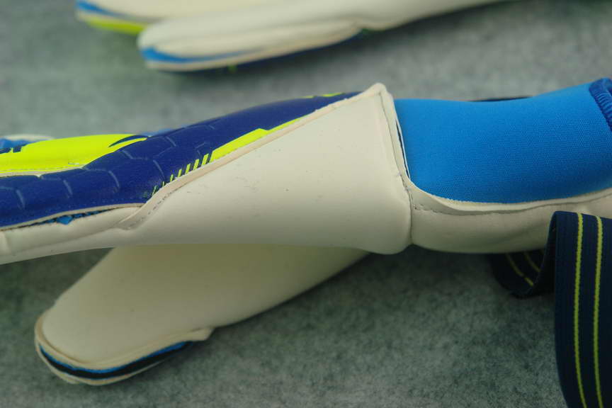 AD最贵的手套,大家看看如何