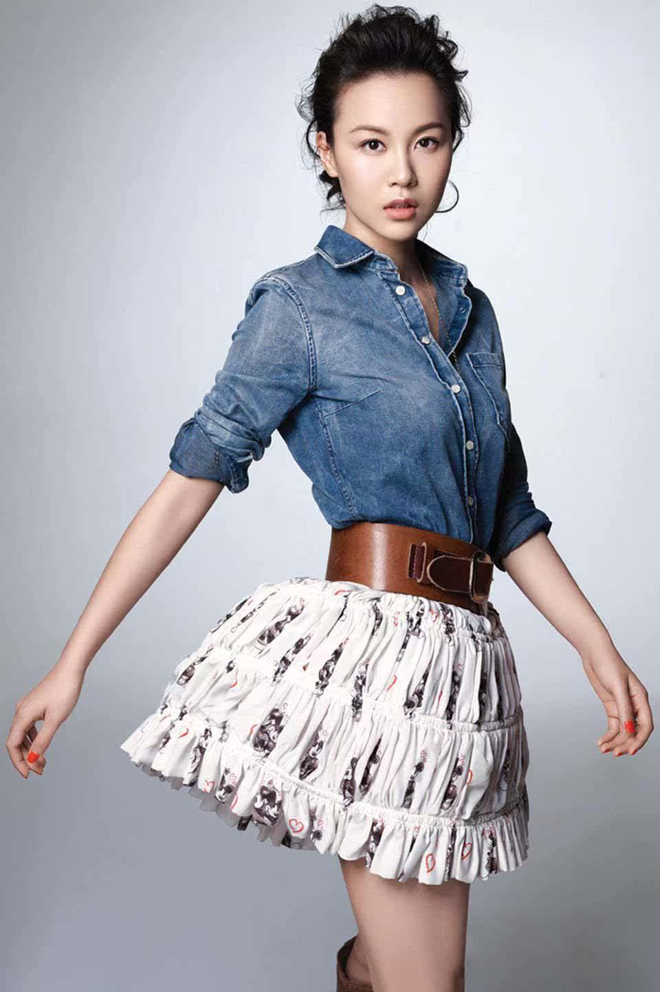 <em>号码百事通</em>代言人<em>美女</em>徐熙 - <em>美女</em>贴图 - 华声论