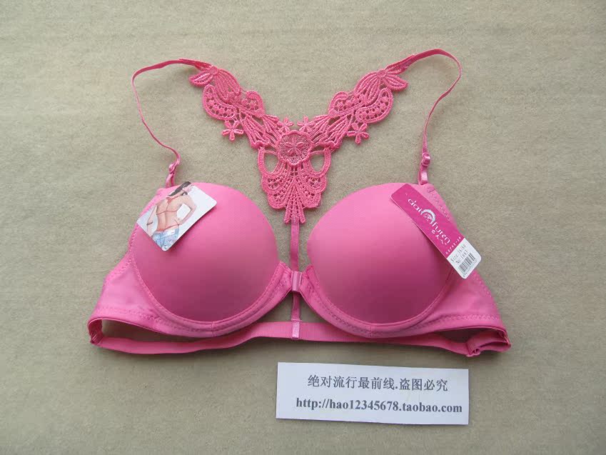 <em>隐形</em>聚拢美背前搭扣CD<em>变装</em>女人蕾丝蝴蝶后背