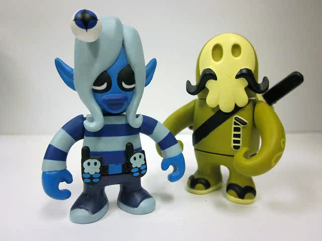 BorisMONSTERISMbyPeteFowler Various rare Doll bulk cargo