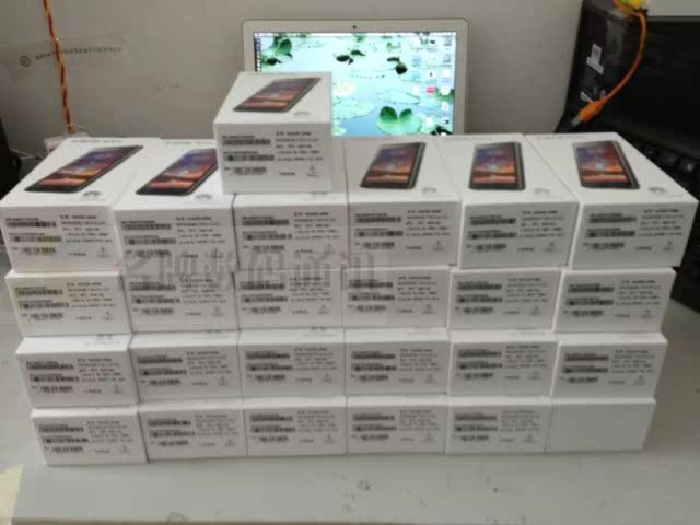 Мобильный телефон Huawei Ascend D2 D2 Мобильный телефон Huawei Ascend D2 D2