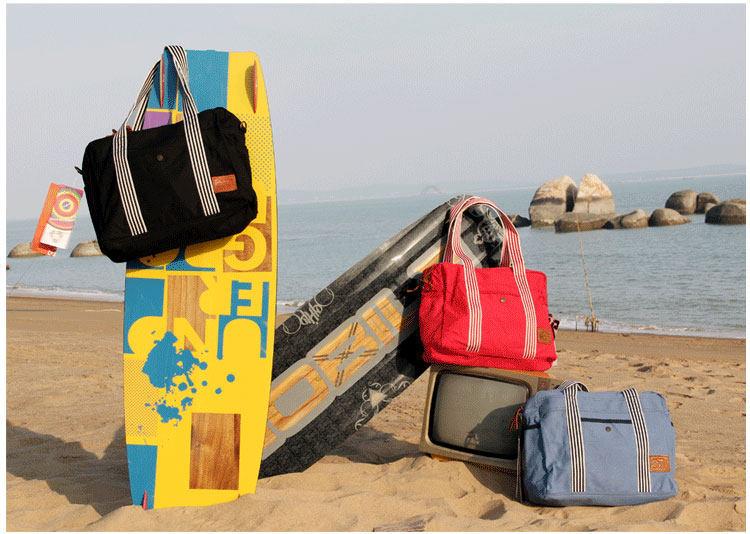 DraCo<em></em>nItE <em>潮牌女生</em>帆布包拉链单肩<em>包包</em>大红