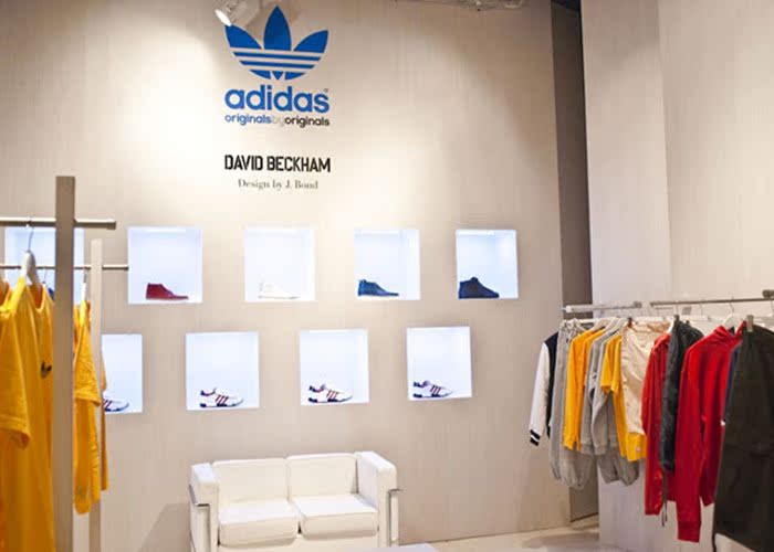 Брюки спортивные Adidas 2012 X52496/52667 Брюки спортивные Adidas 2012 X52496/52667