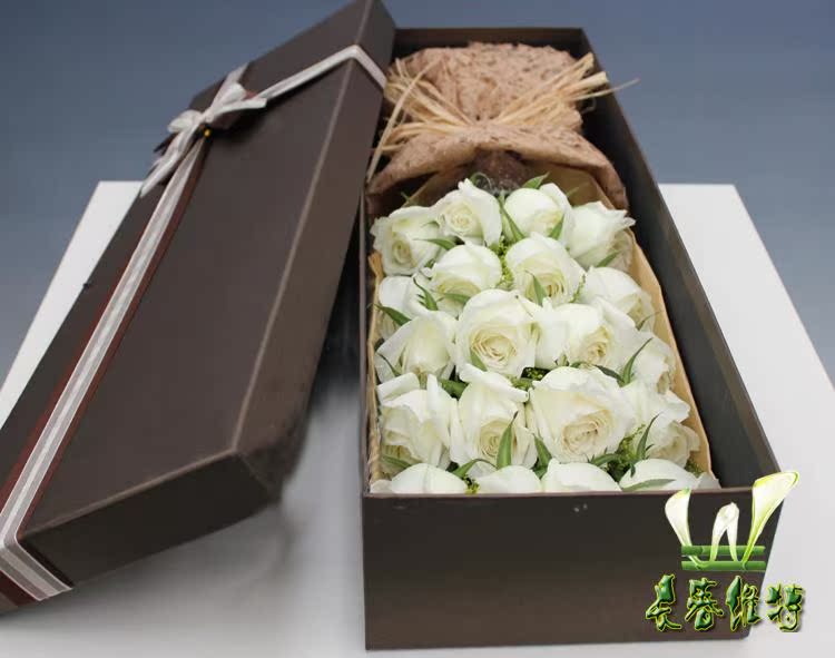 长春鲜花红玫瑰香槟玫瑰礼盒生日鲜花速递同城送花长春市实体花店