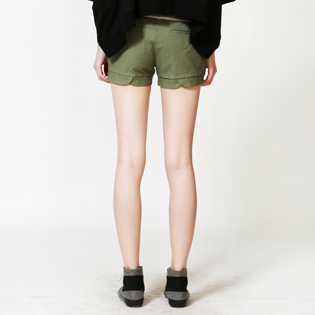 <em>江南布衣</em>花苞<em>短裤</em>,<em>5a33380</em>,绿色全新有吊牌,m