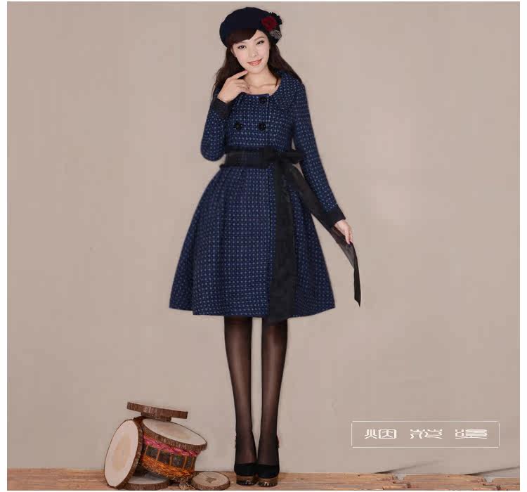 批发采购<em>女式</em>羽绒服-<em>烟花烫</em>ZY2013冬新款女装