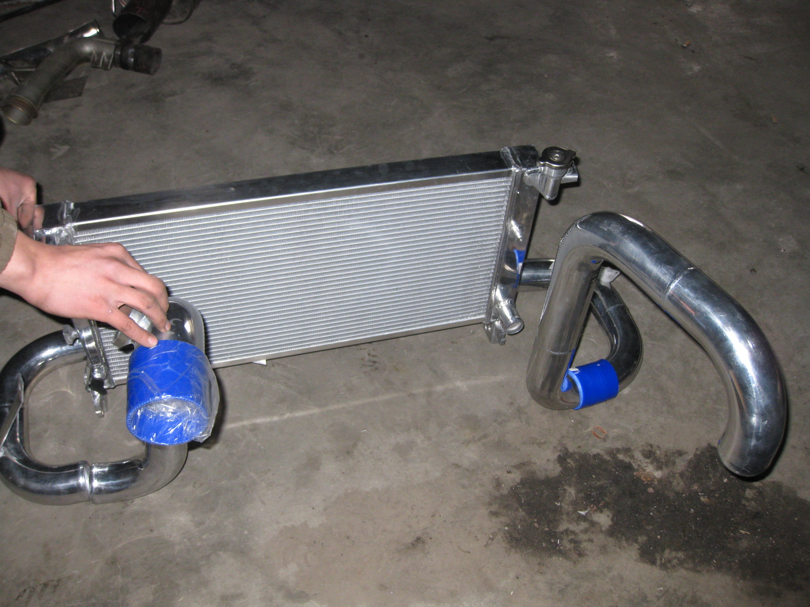 现代劳恩斯酷派2.0T中冷器管路套件 涡轮增压