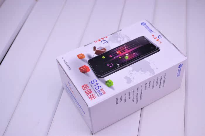 Мобильный телефон G'HONG S15 3.5 TD3G Мобильный телефон G'HONG S15 3.5 TD3G